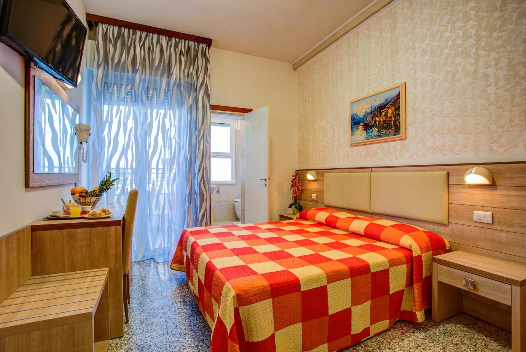 Hotel Majorca Milano Marittima Ngoại thất bức ảnh